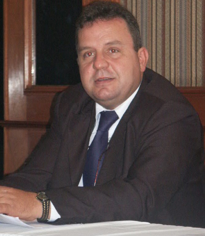 Prof. Luís Fernando Soares Andrade.Eröffnungssitzung des.Kolloquiums Interkultureller Studien 2004