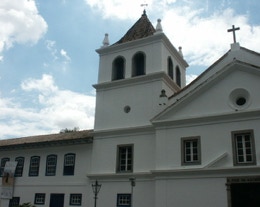 Sitzung am Museum Anchieta, Pateo do Colégio.Eröffnungssitzung des.Kolloquiums Interkultureller Studien 2004