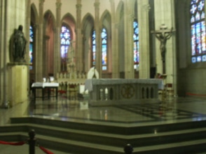 Sängerknaben von Petrópolis und Mädchenchor in der Kathedrale. Kolloquium Interkultureller Studien 2004.